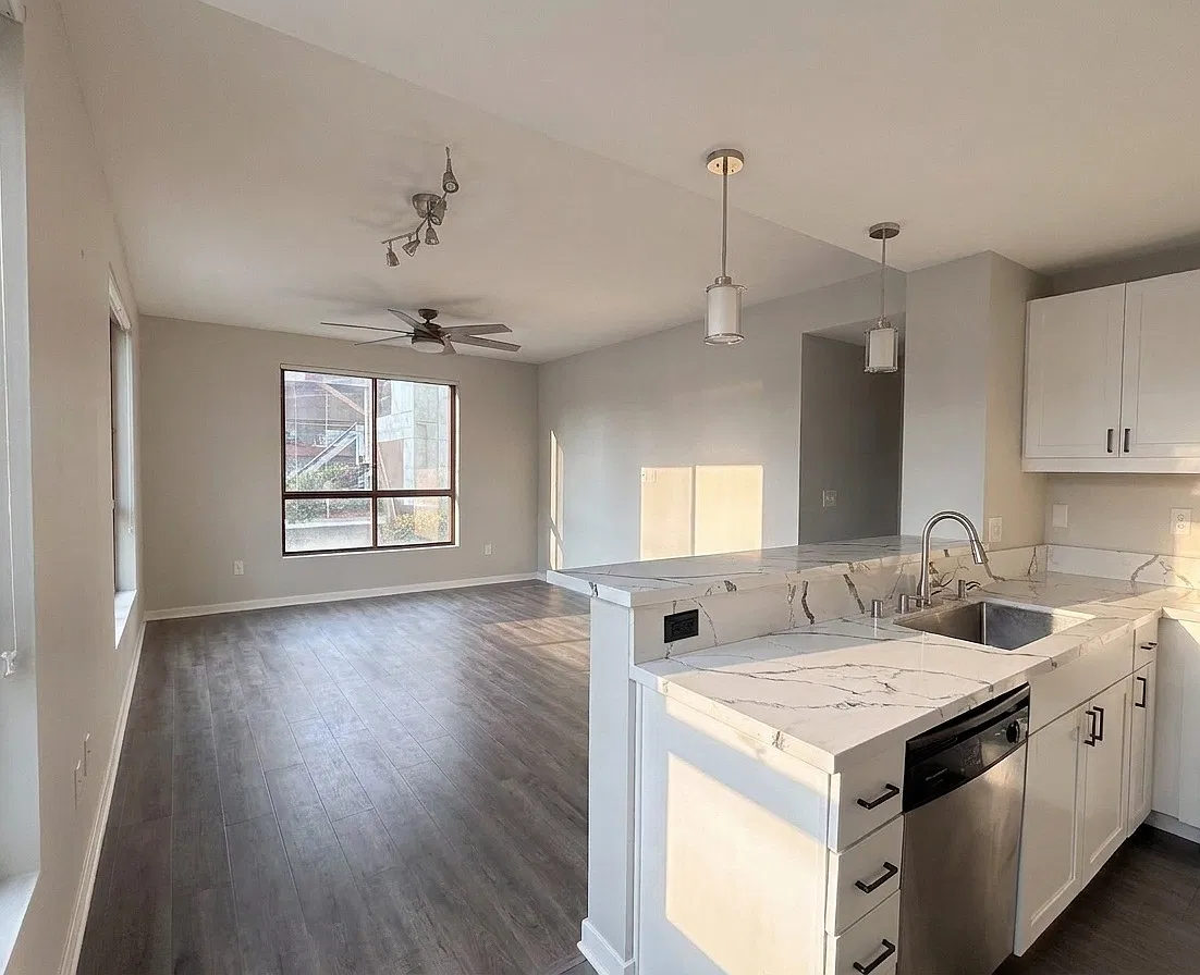 2 bed, 1280 sqft, $3,500 — Photo 4