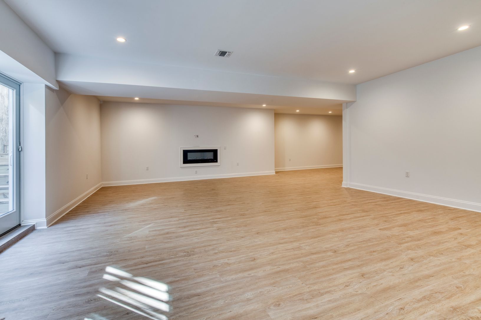  Finished lower level