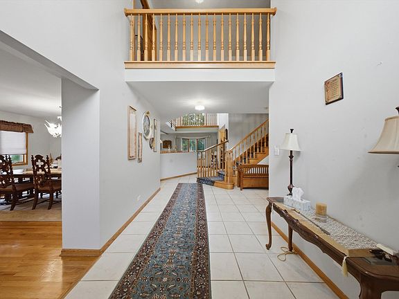 3rd image of 9727 S Meryton Ct
