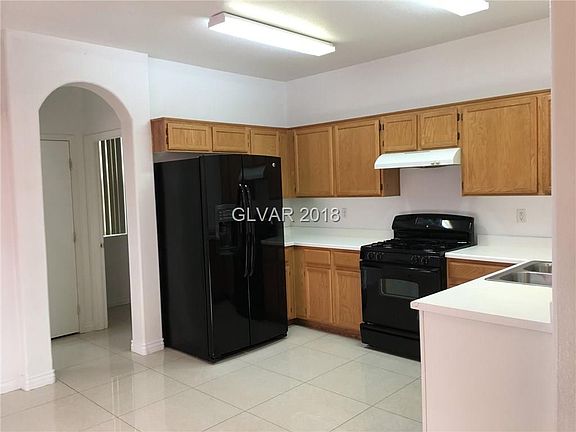 4th image of 2616 Living Rock St #0
