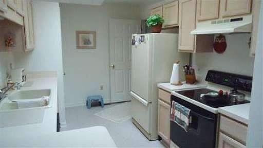 4th image of 59360 Pine Creek Ct