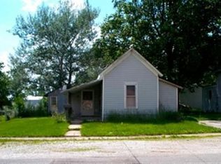 213 N Grant St, Gas City, IN 46933