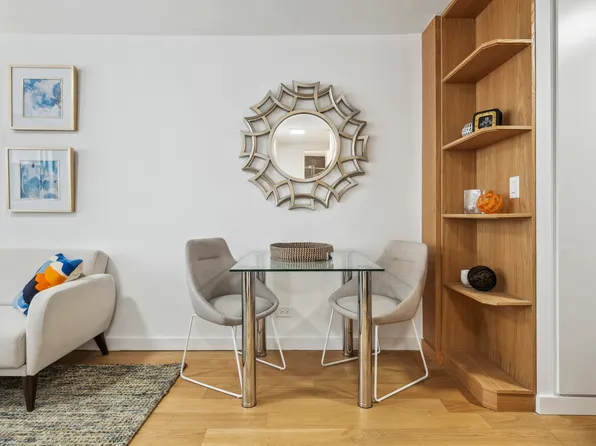 340 East 80th Street 9A image 3 of 13