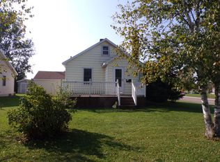 429 Emmett St, Sault Sainte Marie, MI 49783