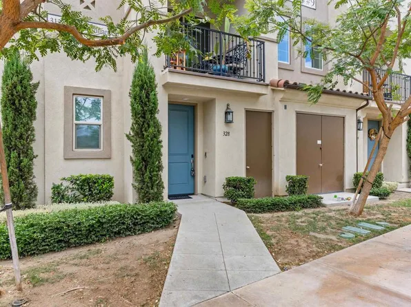 328 Waverunner Ct, Santee, CA 92071