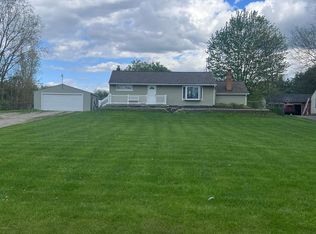 10472 Irish Rd, Otisville, MI 48463