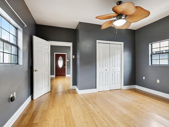 4th image of 3629 Delachaise St