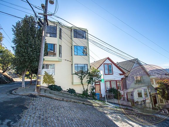 2nd image of 1304 De Haro St