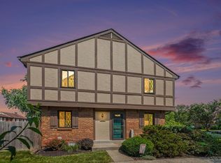 7492 Knights Knoll Ct #192, West Chester, OH 45069