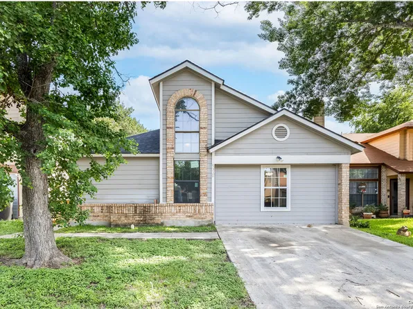9330 Village Lance, San Antonio, TX 78250