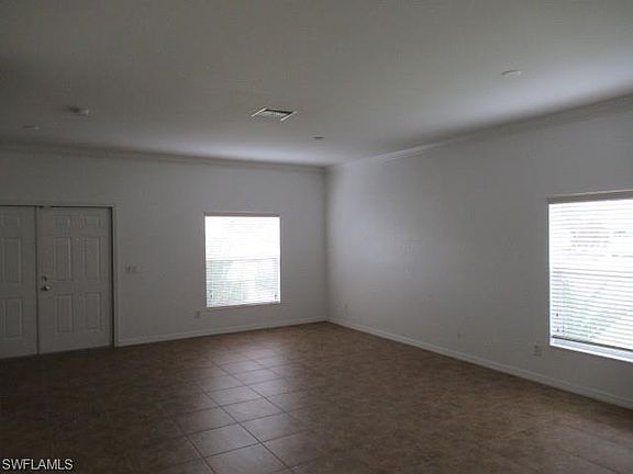 4th image of 8029 Silver Birch Way