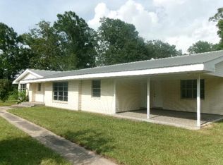 123 Clyde Meitzler Rd, Picayune, MS 39466