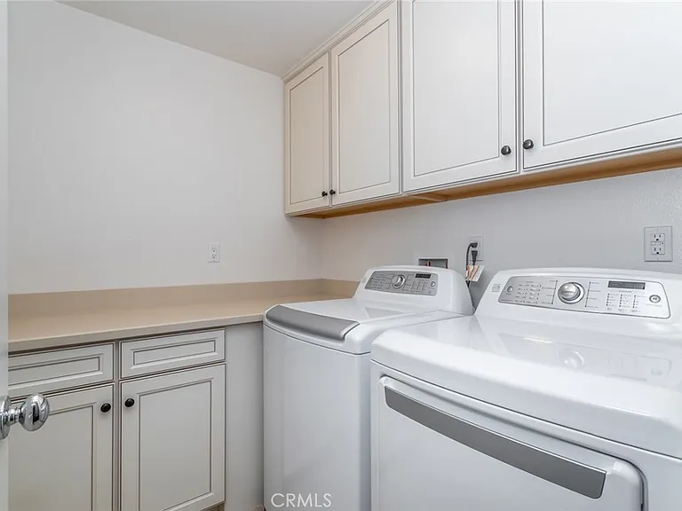 28629 Farrier Dr — Photo 25