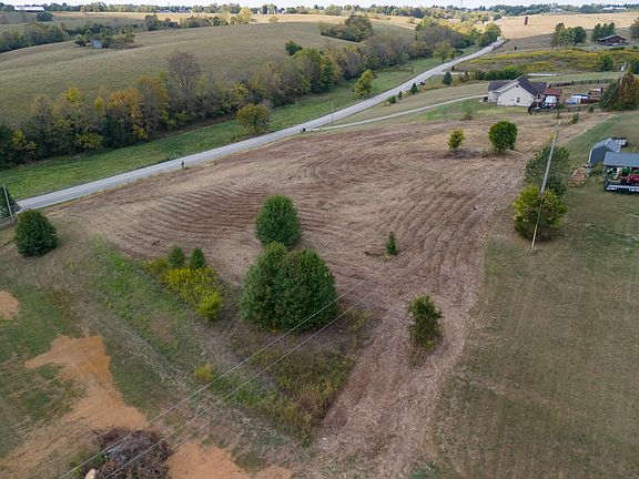 3rd image of 2471-2491 Howards Mill Rd