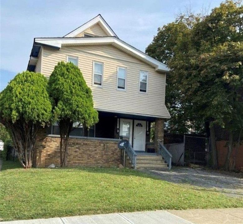1st image of 13821 Othello Ave