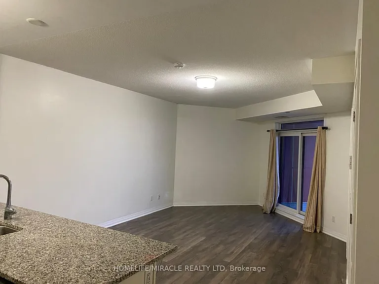 2 Adam Sellers St #501 — Photo 7