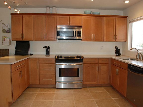 5th image of 6601 Kiowa Ave NE