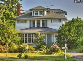 29622 Lake Rd, Bay Village, OH 44140