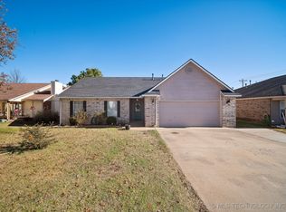 713 S Pershing, Skiatook, OK 74070