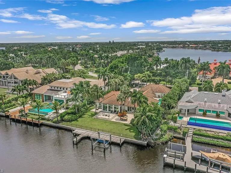 655 Galleon Dr — Photo 44