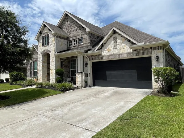 2025 Clearwater Grove Ln, Houston, TX 77089