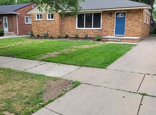 14620 Pearson Ave, Oak Park, MI 48237
