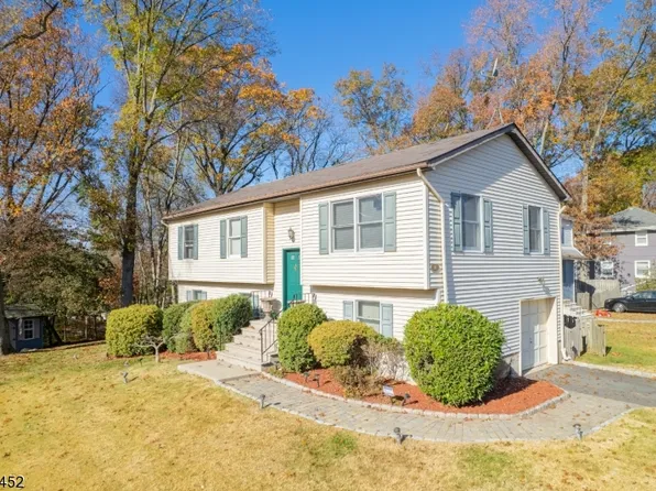 32 Lewis Pl, Westwood Boro, NJ 07675