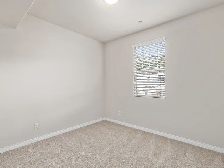 Costa Pointe Luxury 3-4 Bedroom Townhomes — Photo 19