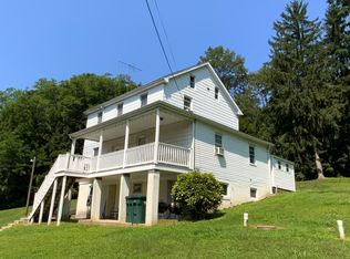 739 Pennsy Rd APT 2, Willow Street, PA 17584