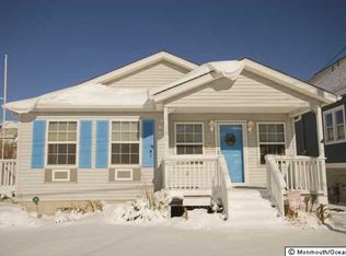 121 Magee Ave, Lavallette, NJ 08735