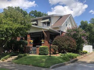 924 2nd St W, Huntington, WV 25701