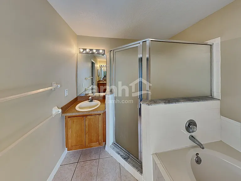 11514 Pineloch Loop — Photo 13