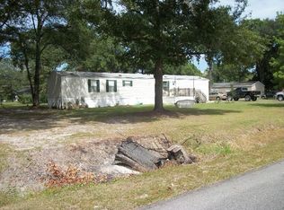 8665 S Ben Rowe Cir, Macclenny, FL 32063