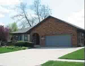 1st image of 8215 Arrowhead Ln