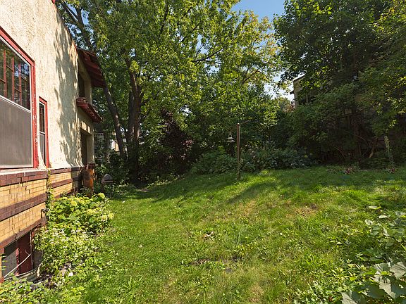 3rd image of 235 Mackubin St