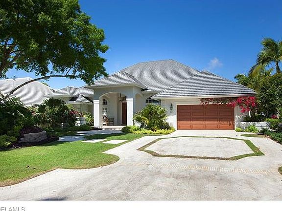 3rd image of 713 Shadow Lake Ln