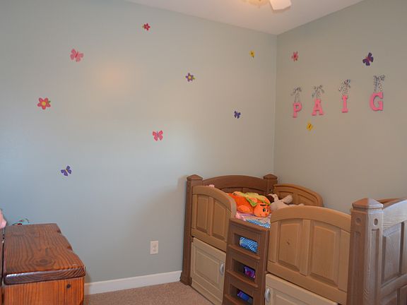 5th image of 310 Oakridge Dr