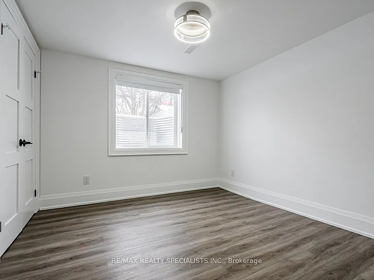 12 Deeth Dr #BASEMENT — Photo 23