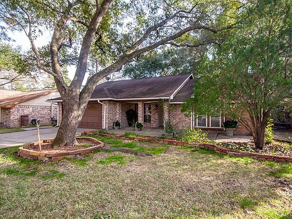 2nd image of 2046 Lake Creek Dr