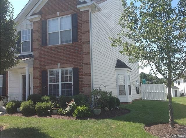 1st image of 1309 Village Views Dr