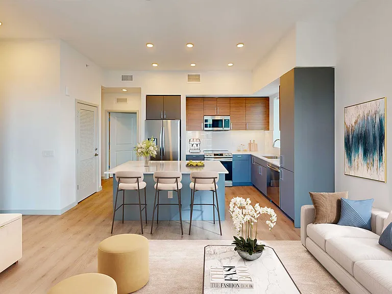 101 N Meridian — Photo 10