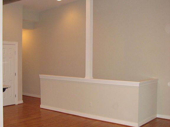 5th image of 1318 Parkwood Ave