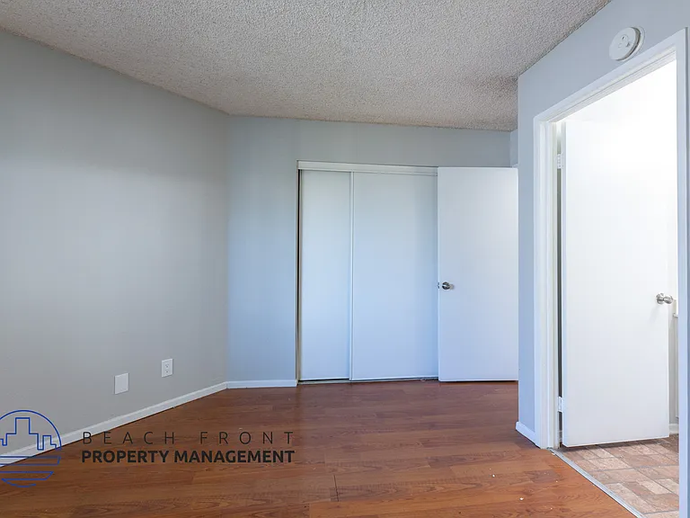 7739 Bradwelll Ave. — Photo 18