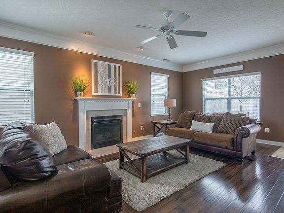 4th image of 7218 Winterbek Ave