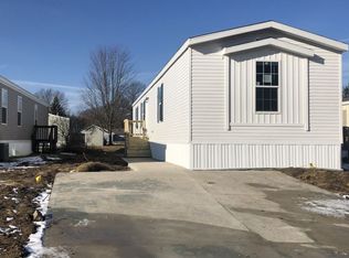 9268 Bermuda Dr, Demotte, IN 46310