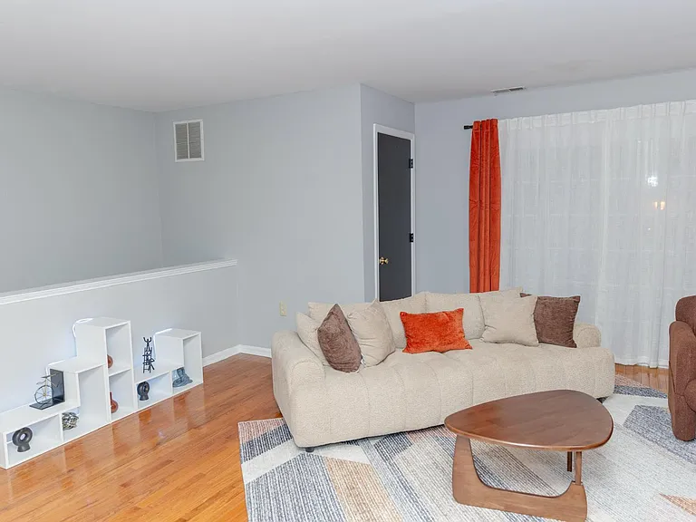 2623 N Everly Dr — Photo 5