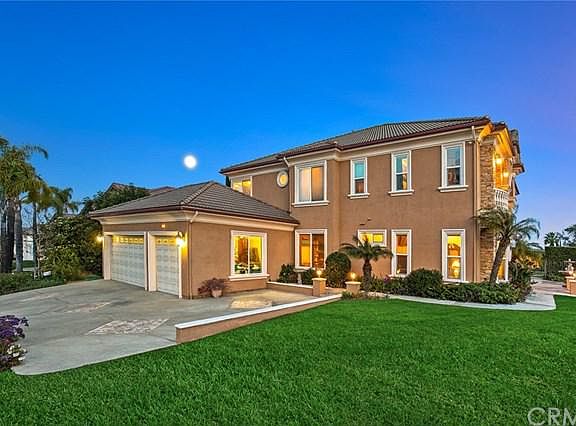3rd image of 13569 La Sierra Dr