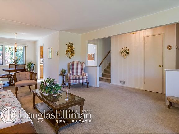 5th image of 50 Cornell Ln