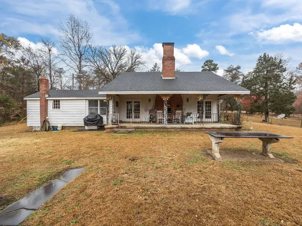 3250 Mine Creek Rd, Burlington, NC 27217