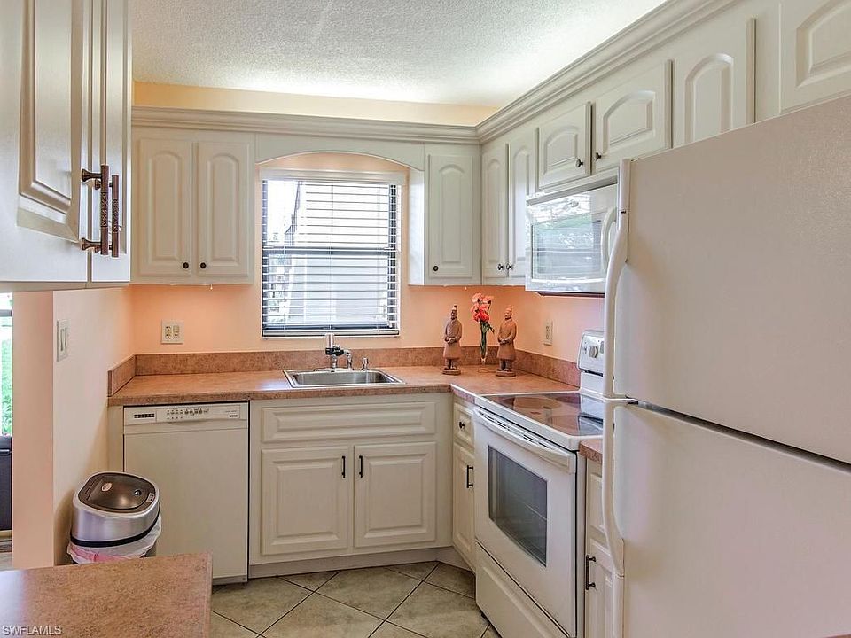 1st image of 4266 27th Ct SW APT 104